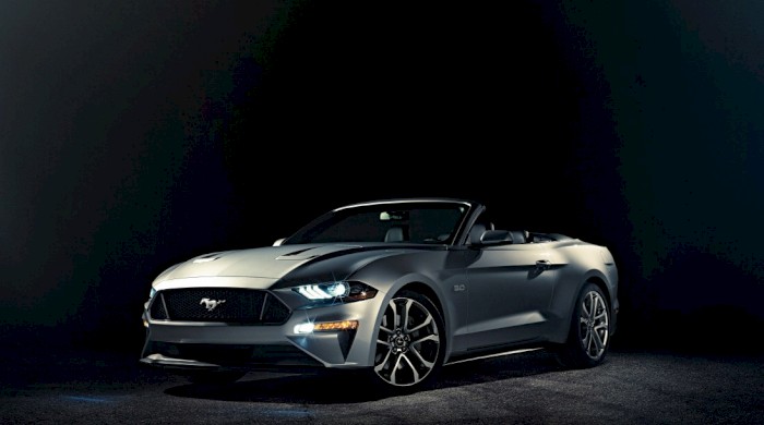 Új Ford Mustang kabrió